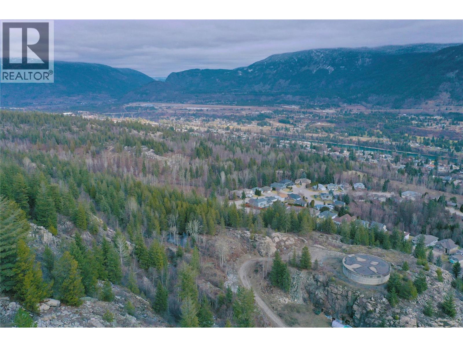 3500 14th Avenue, Castlegar, British Columbia V1N 3X7 - Photo 14 - 10373331