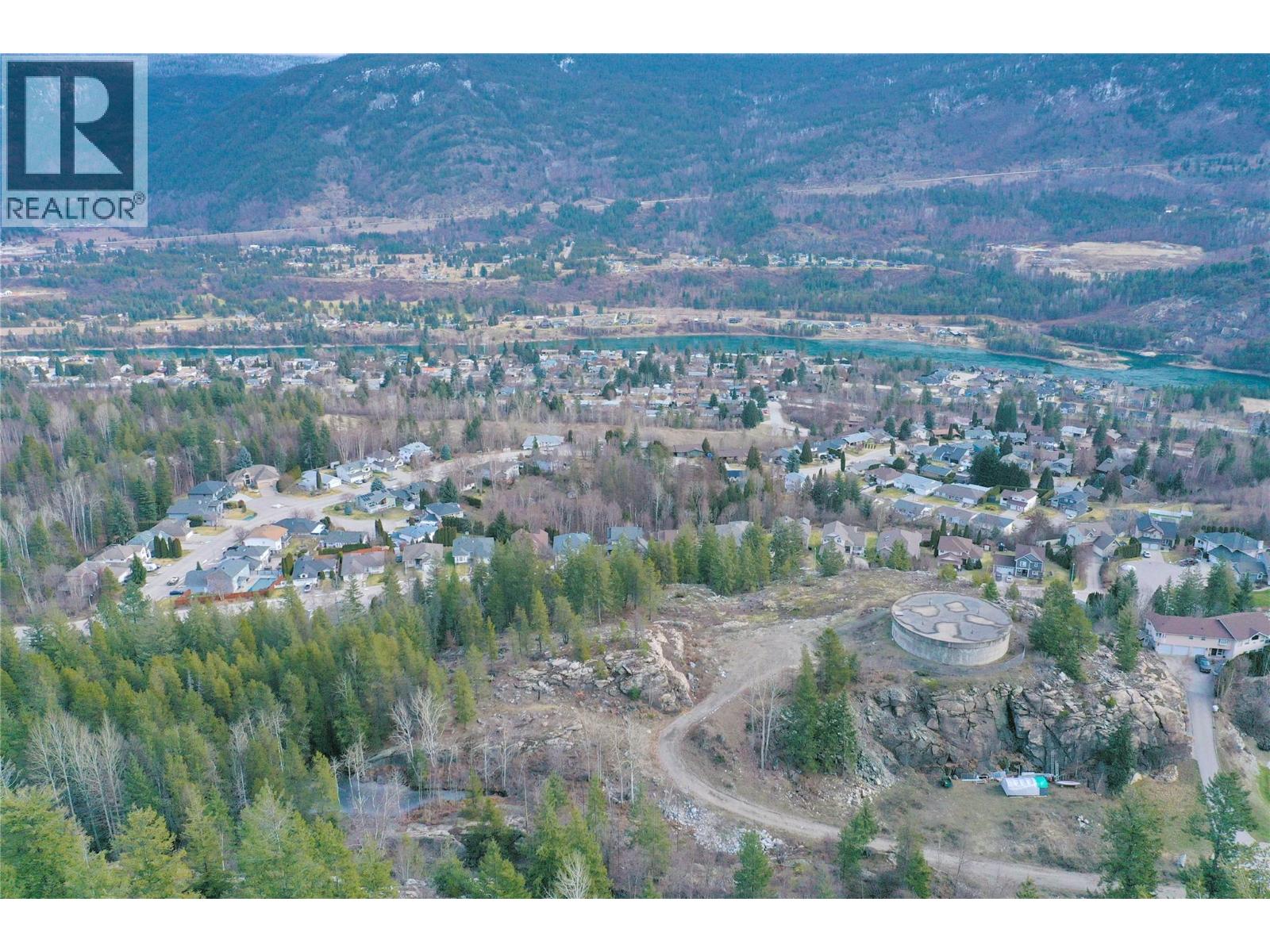 3500 14th Avenue, Castlegar, British Columbia V1N 3X7 - Photo 13 - 10373331