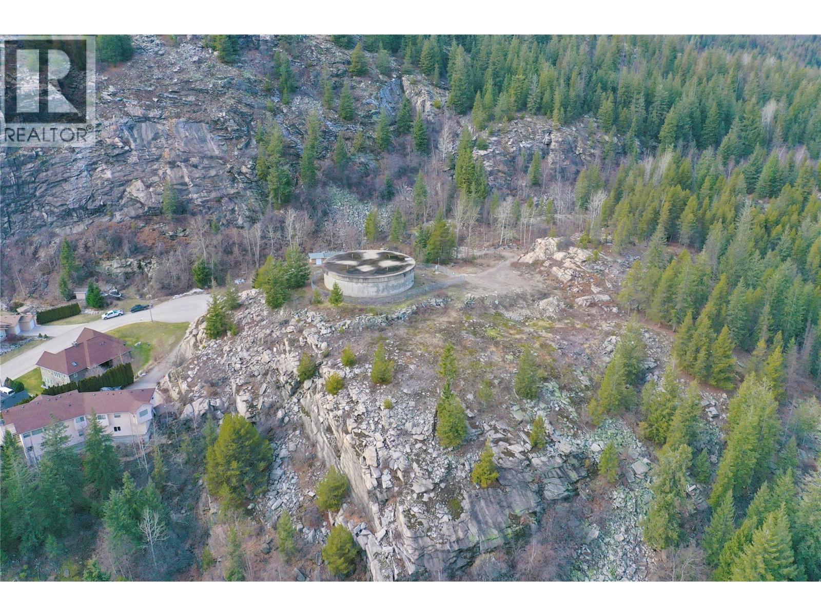 3500 14th Avenue, Castlegar, British Columbia V1N 3X7 - Photo 18 - 10373331