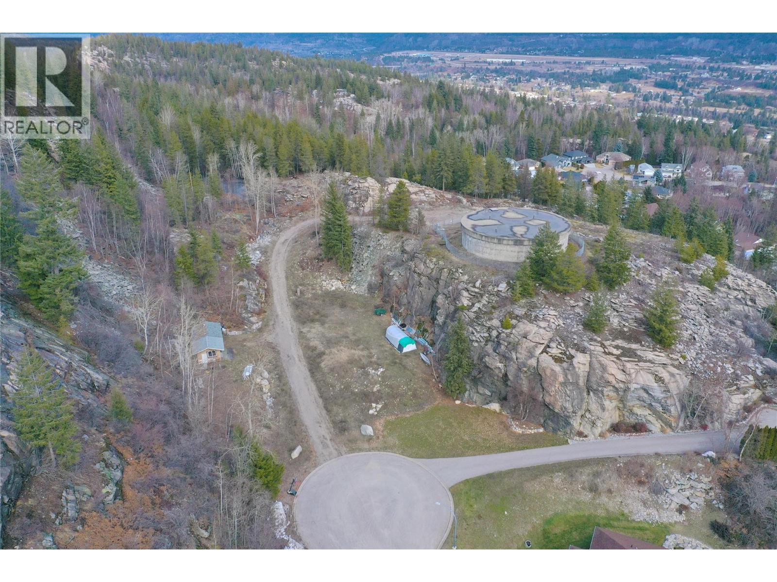 3500 14th Avenue, Castlegar, British Columbia V1N 3X7 - Photo 15 - 10373331