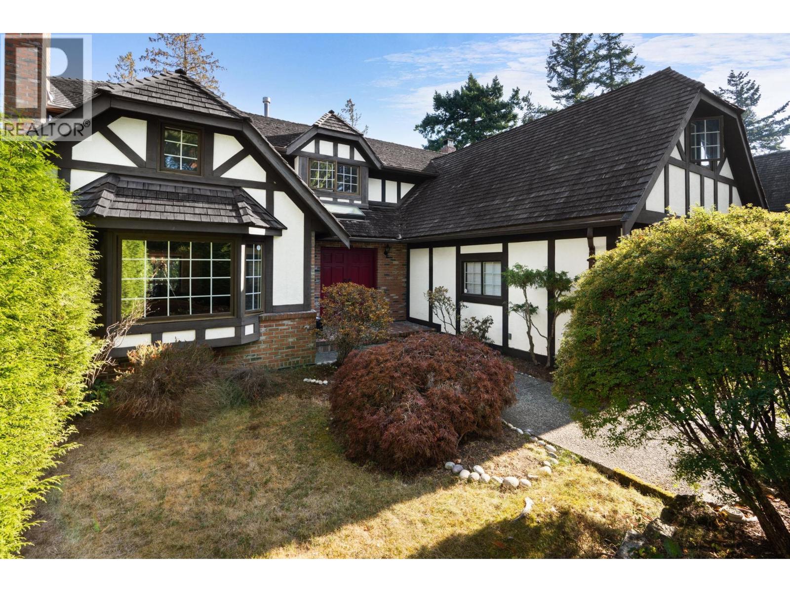 5162 Alderfeild Place, West Vancouver, British Columbia  V7W 2W7 - Photo 40 - R3080671