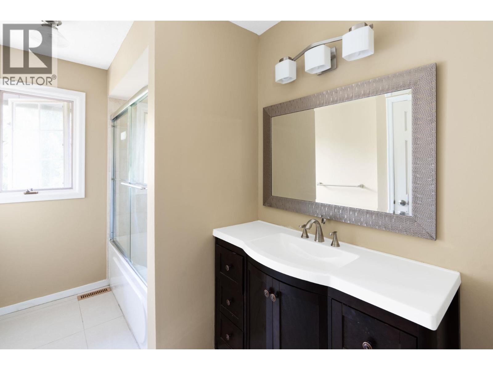 5162 Alderfeild Place, West Vancouver, British Columbia  V7W 2W7 - Photo 25 - R3080671