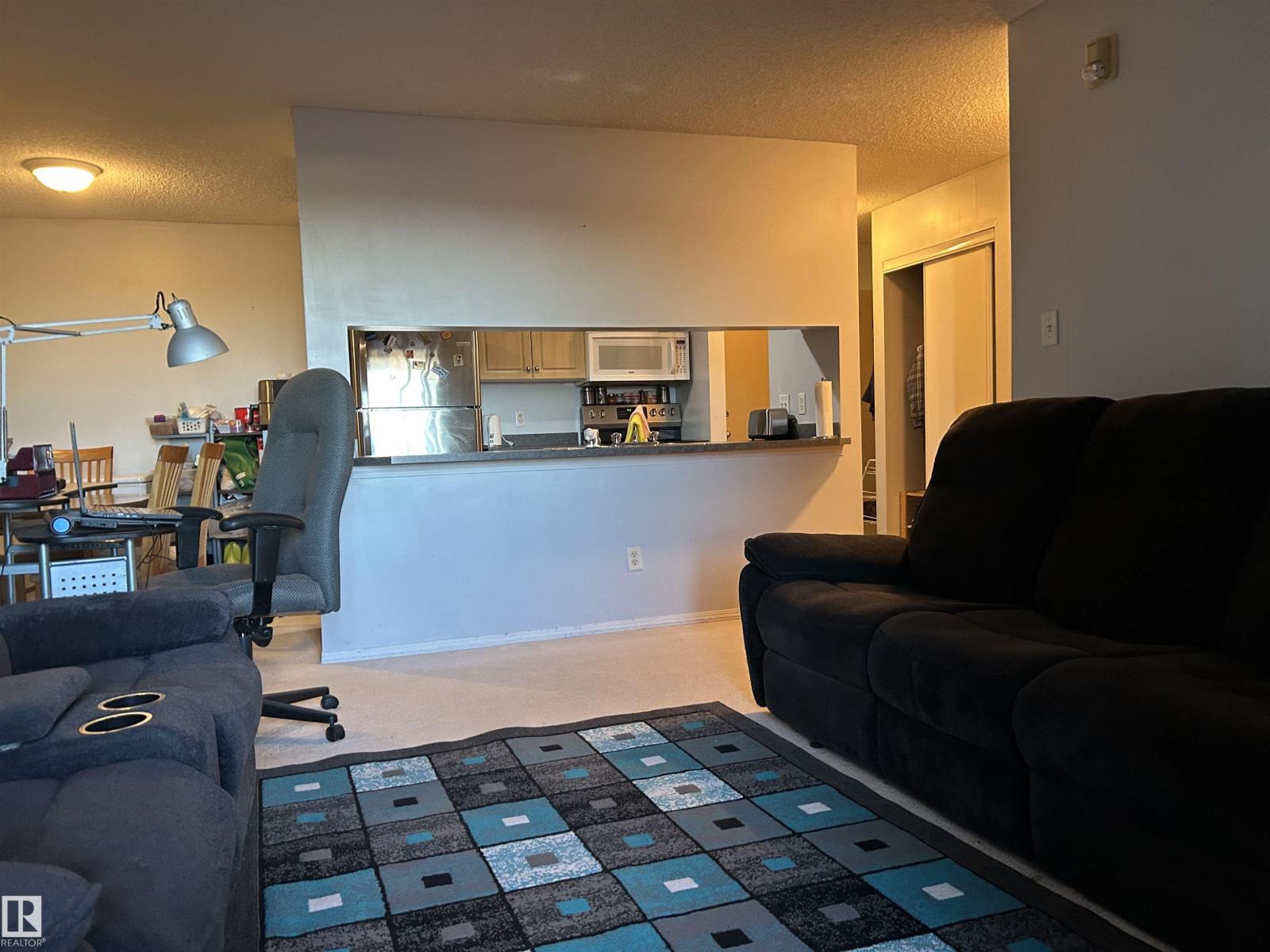 #310 2430 Guardian Rd Nw, Edmonton, Alberta  T5T 6X9 - Photo 5 - E4470604