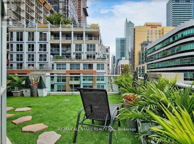 711/712 - 36 Blue Jays Way, Toronto, Ontario  M5V 3T3 - Photo 23 - C12715588