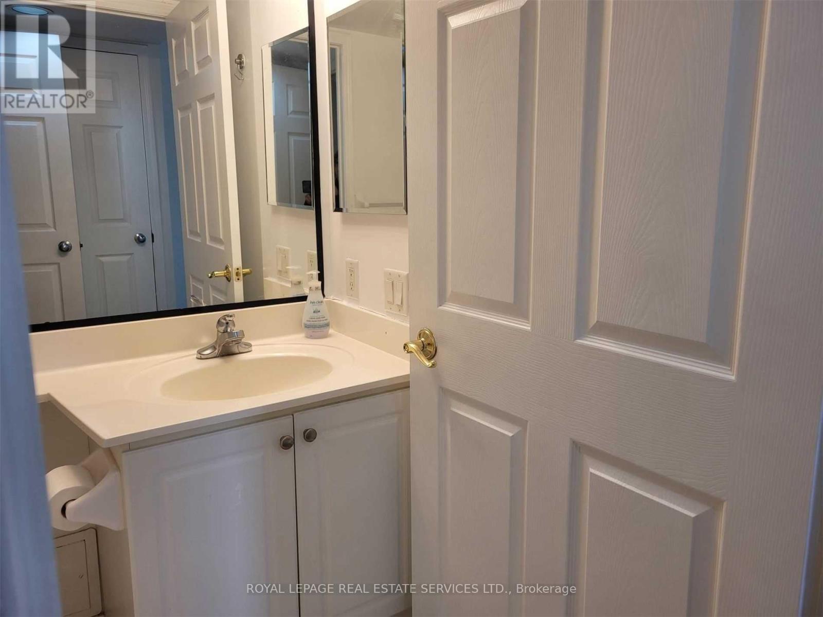 1807 - 153 Beecroft Road, Toronto, Ontario  M2N 7C5 - Photo 10 - C12715596