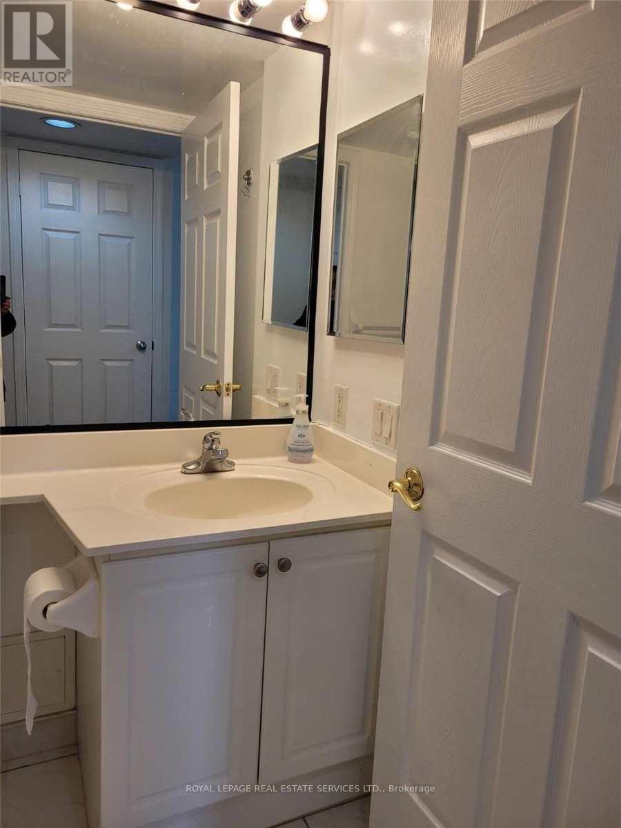 1807 - 153 Beecroft Road, Toronto, Ontario  M2N 7C5 - Photo 11 - C12715596