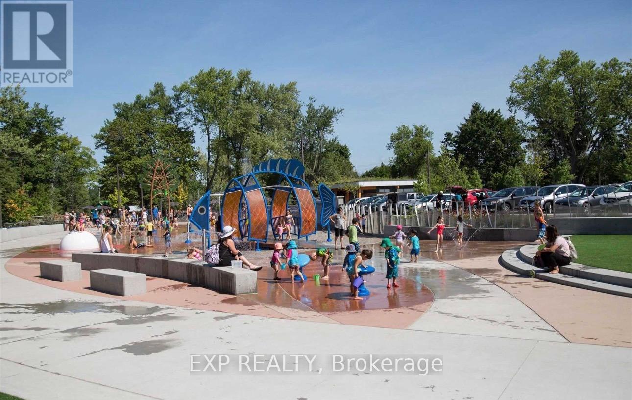 Lower - 127 Anchusa Drive, Richmond Hill, Ontario  L4E 1C5 - Photo 12 - N12715604