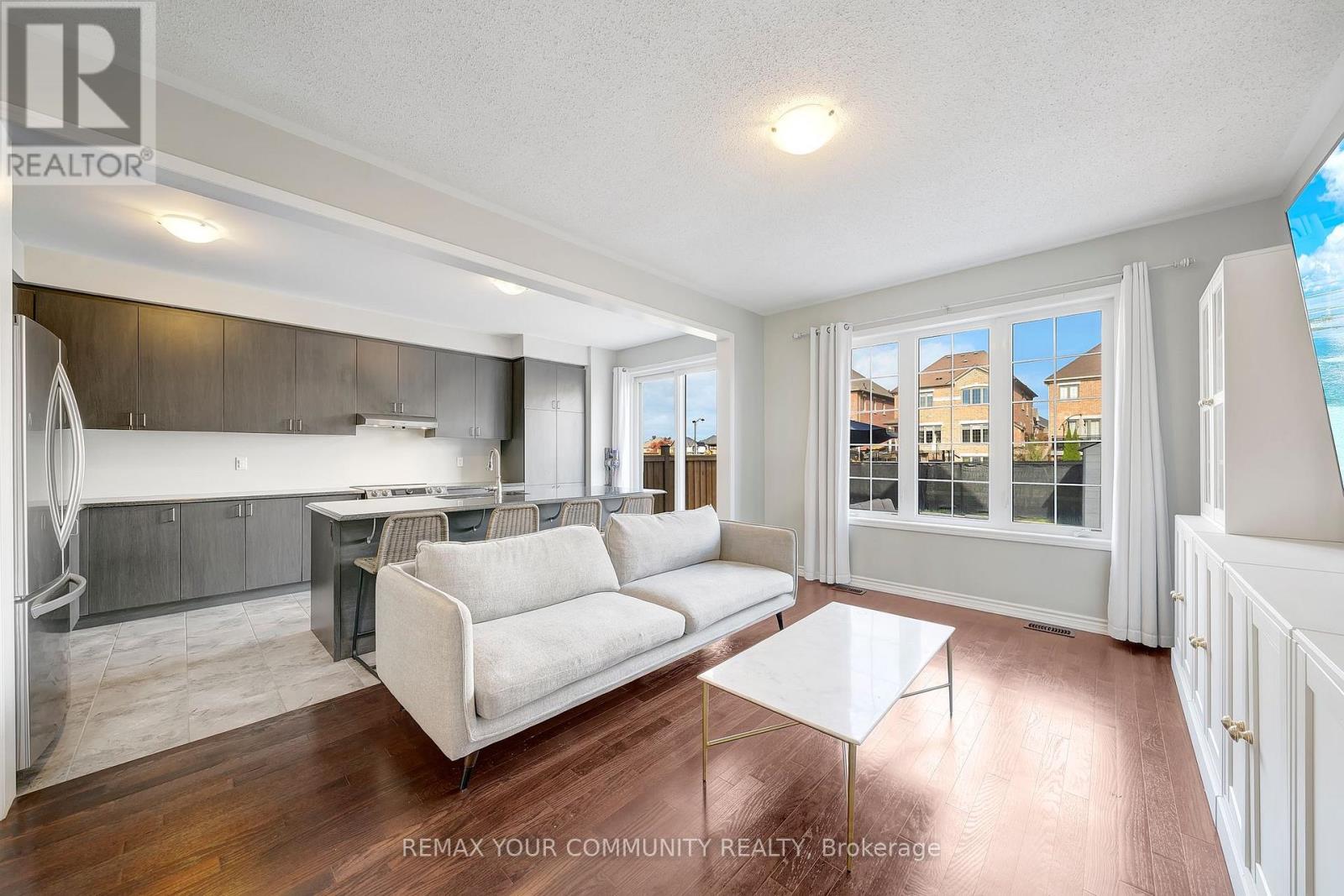 14 Faust Ridge, Vaughan, Ontario  L4H 4T1 - Photo 13 - N12714156