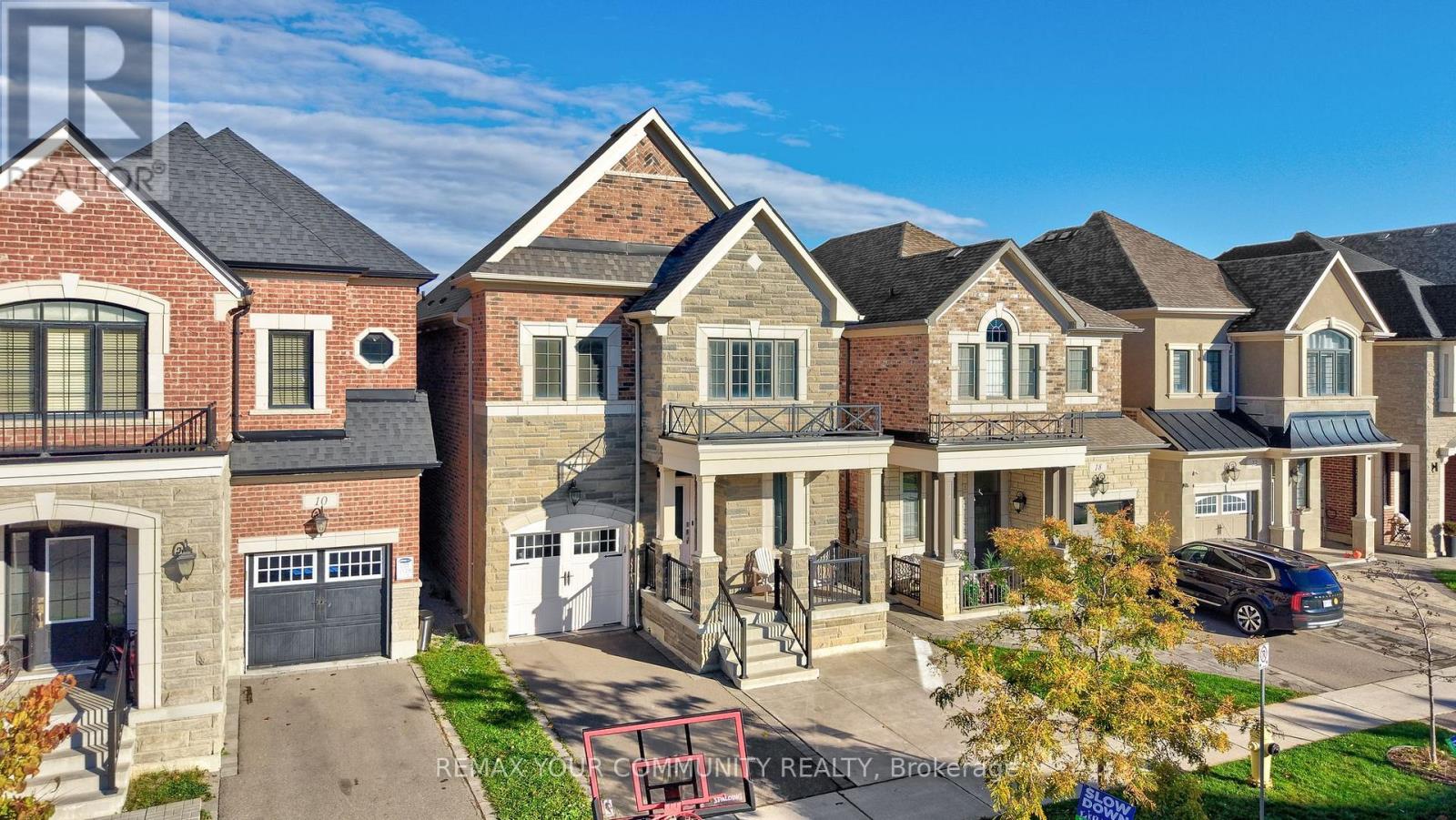 14 Faust Ridge, Vaughan, Ontario  L4H 4T1 - Photo 3 - N12714156
