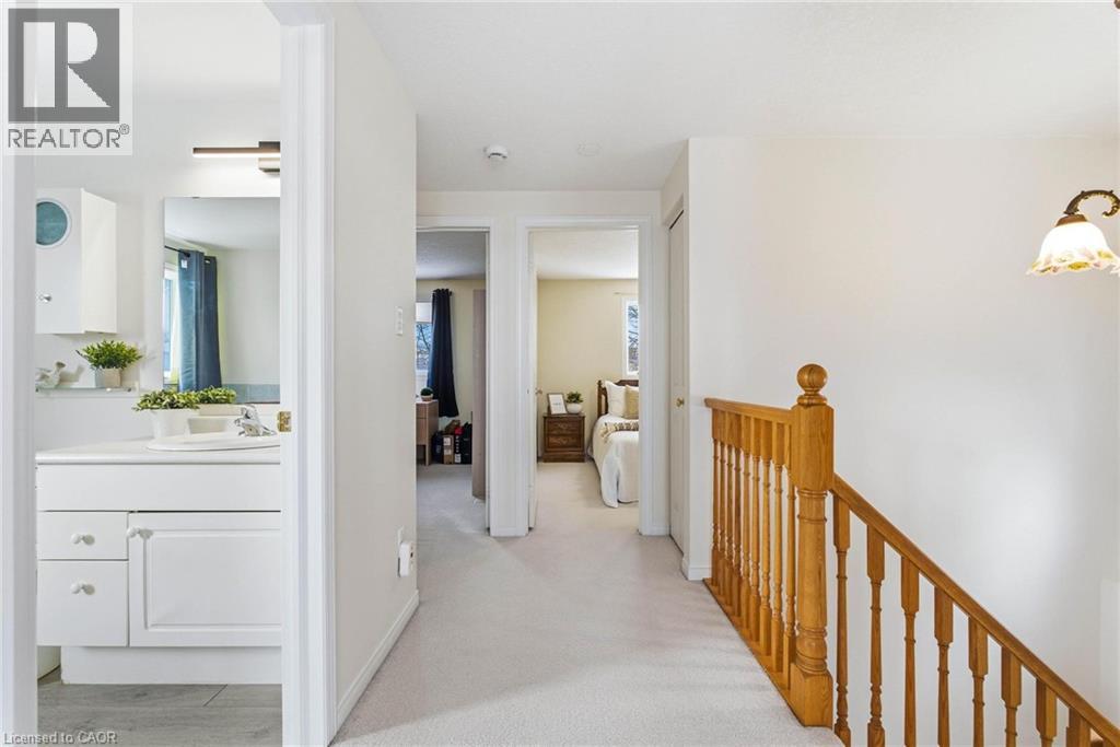 551 Chesapeake Crescent, Waterloo, Ontario  N2K 4G2 - Photo 17 - 40798427