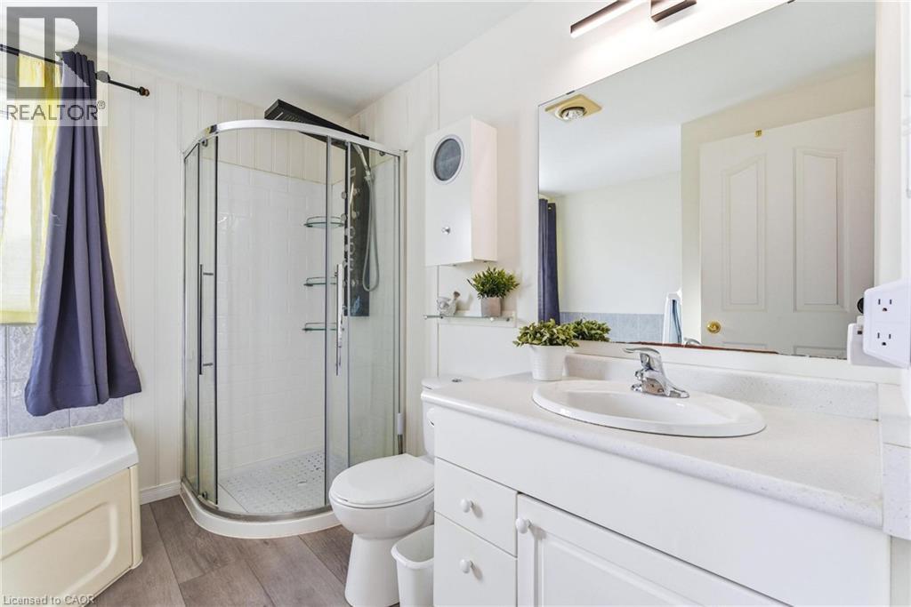 551 Chesapeake Crescent, Waterloo, Ontario  N2K 4G2 - Photo 18 - 40798427