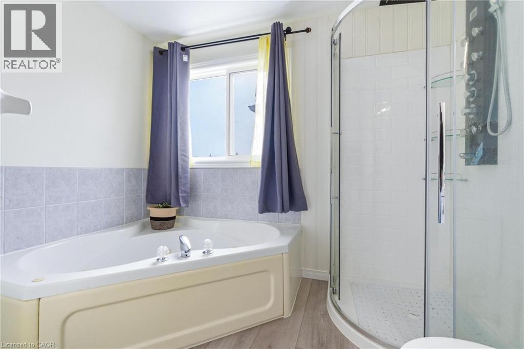 551 Chesapeake Crescent, Waterloo, Ontario  N2K 4G2 - Photo 19 - 40798427