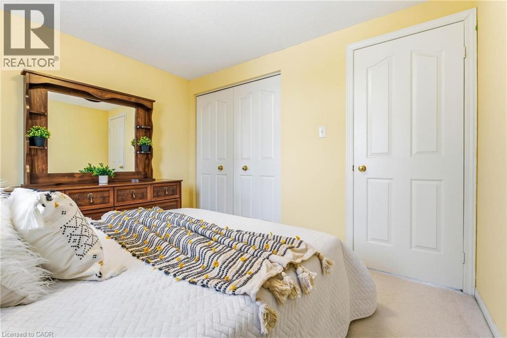 551 Chesapeake Crescent, Waterloo, Ontario  N2K 4G2 - Photo 21 - 40798427