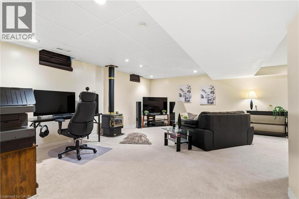 551 Chesapeake Crescent, Waterloo, Ontario  N2K 4G2 - Photo 23 - 40798427