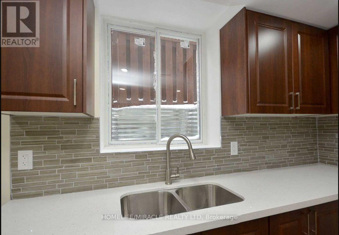 Bsmt - 833 Mays Crescent, Mississauga, Ontario  L5V 2G6 - Photo 16 - W12715580