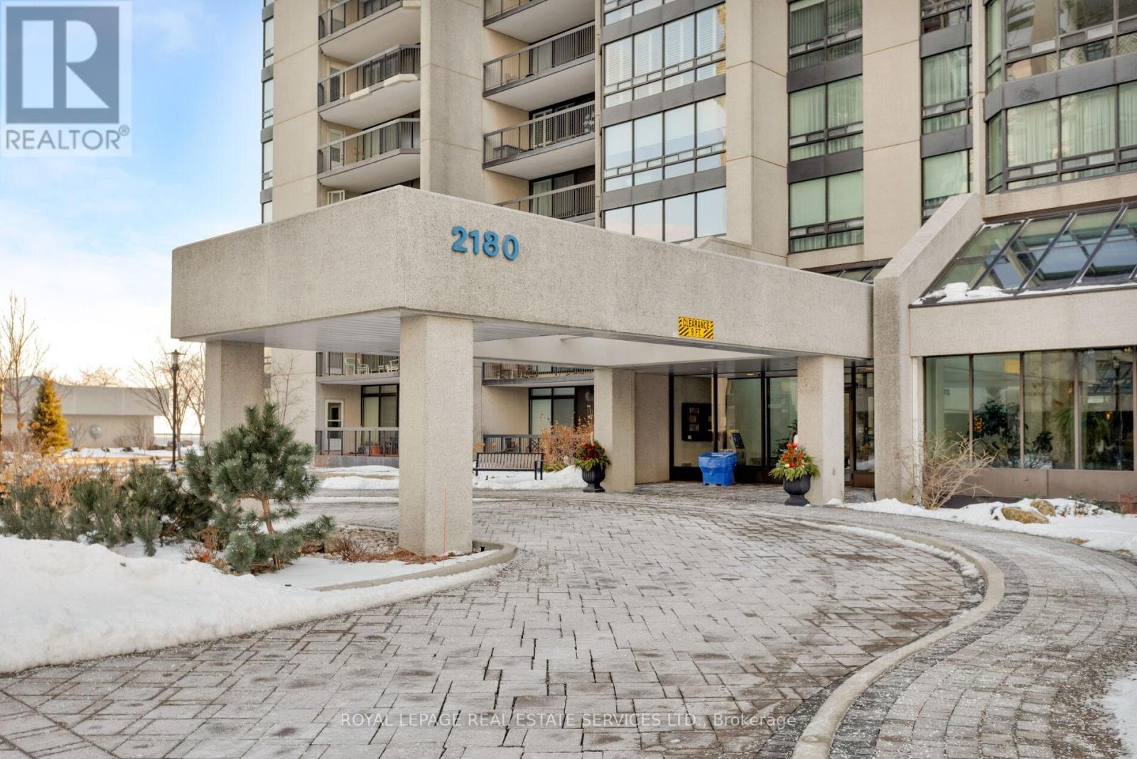 1401 - 2180 Marine Drive, Oakville, Ontario  L6L 5V2 - Photo 43 - W12715582