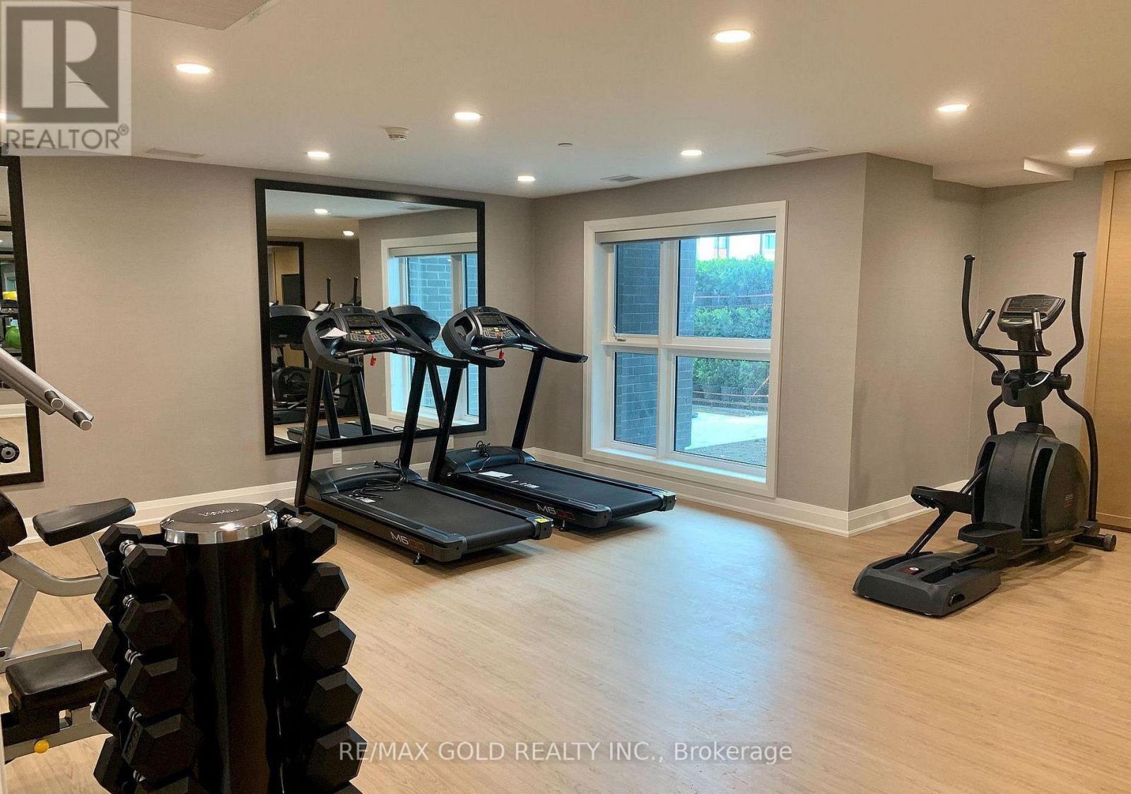 608 - 128 Grovewood Common, Oakville, Ontario  L6H 0X3 - Photo 6 - W12715620