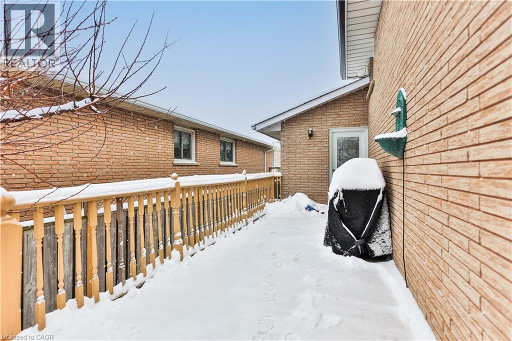 1267 Limeridge Road E, Hamilton, Ontario  L8W 1Y1 - Photo 38 - 40798946