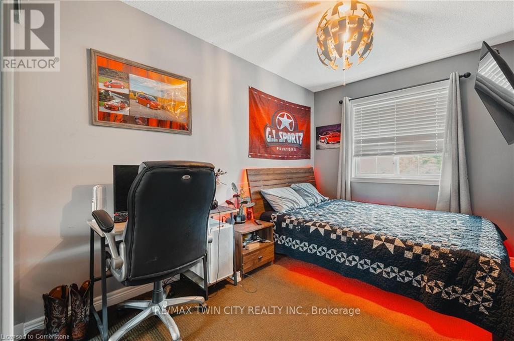 72 - 250 Ainsle Street S, Cambridge, Ontario  N1R 8P8 - Photo 17 - X12715606