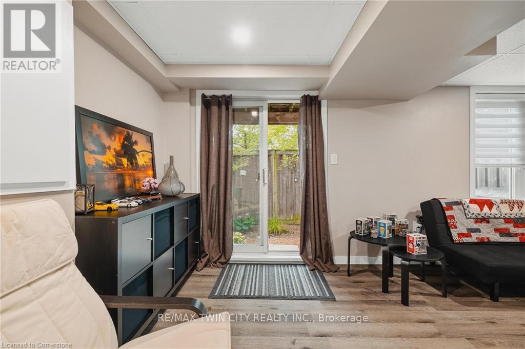 72 - 250 Ainsle Street S, Cambridge, Ontario  N1R 8P8 - Photo 20 - X12715606