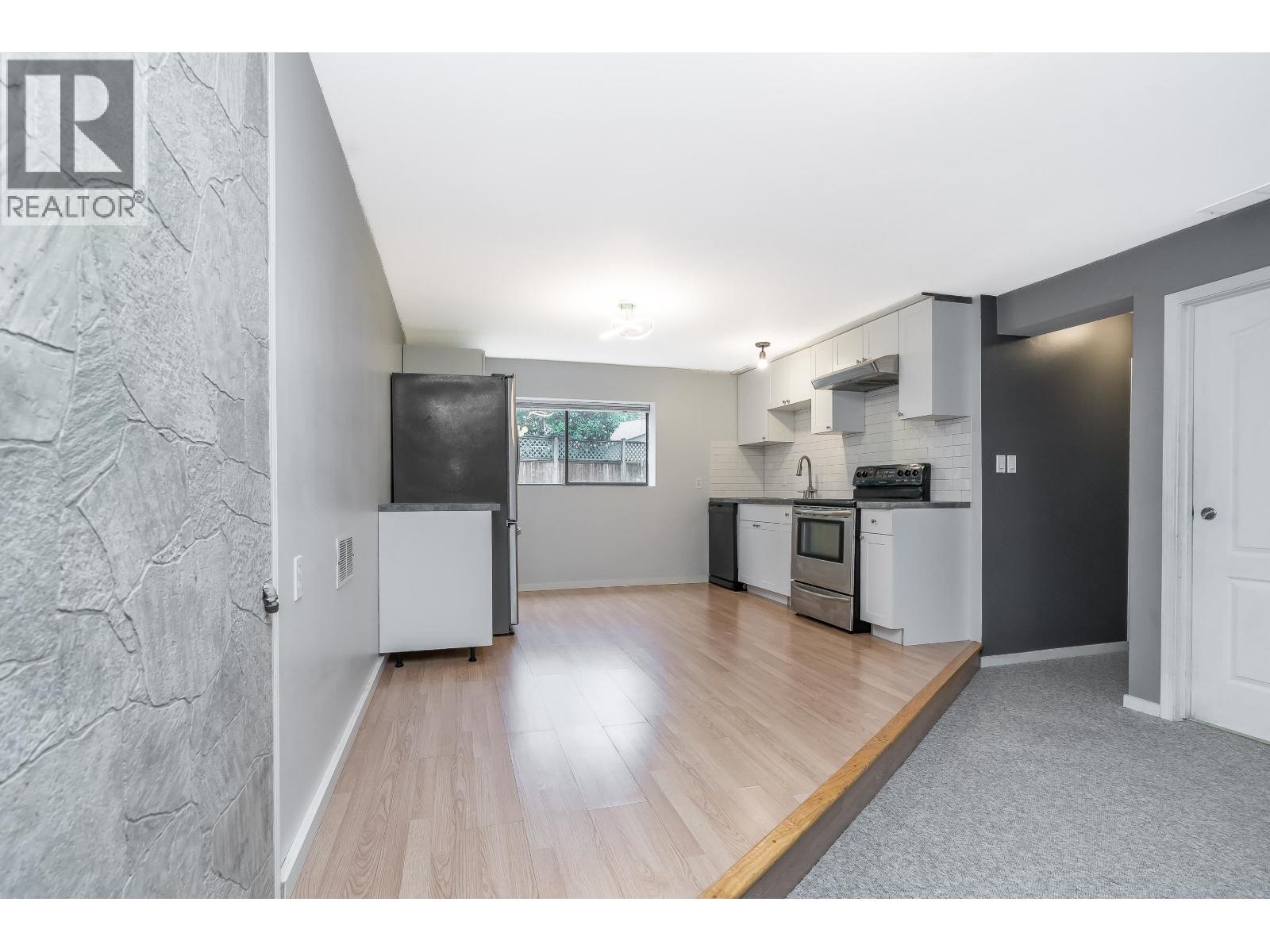 3924 Victoria Place, Port Coquitlam, British Columbia  V3B 5M1 - Photo 27 - R3063343