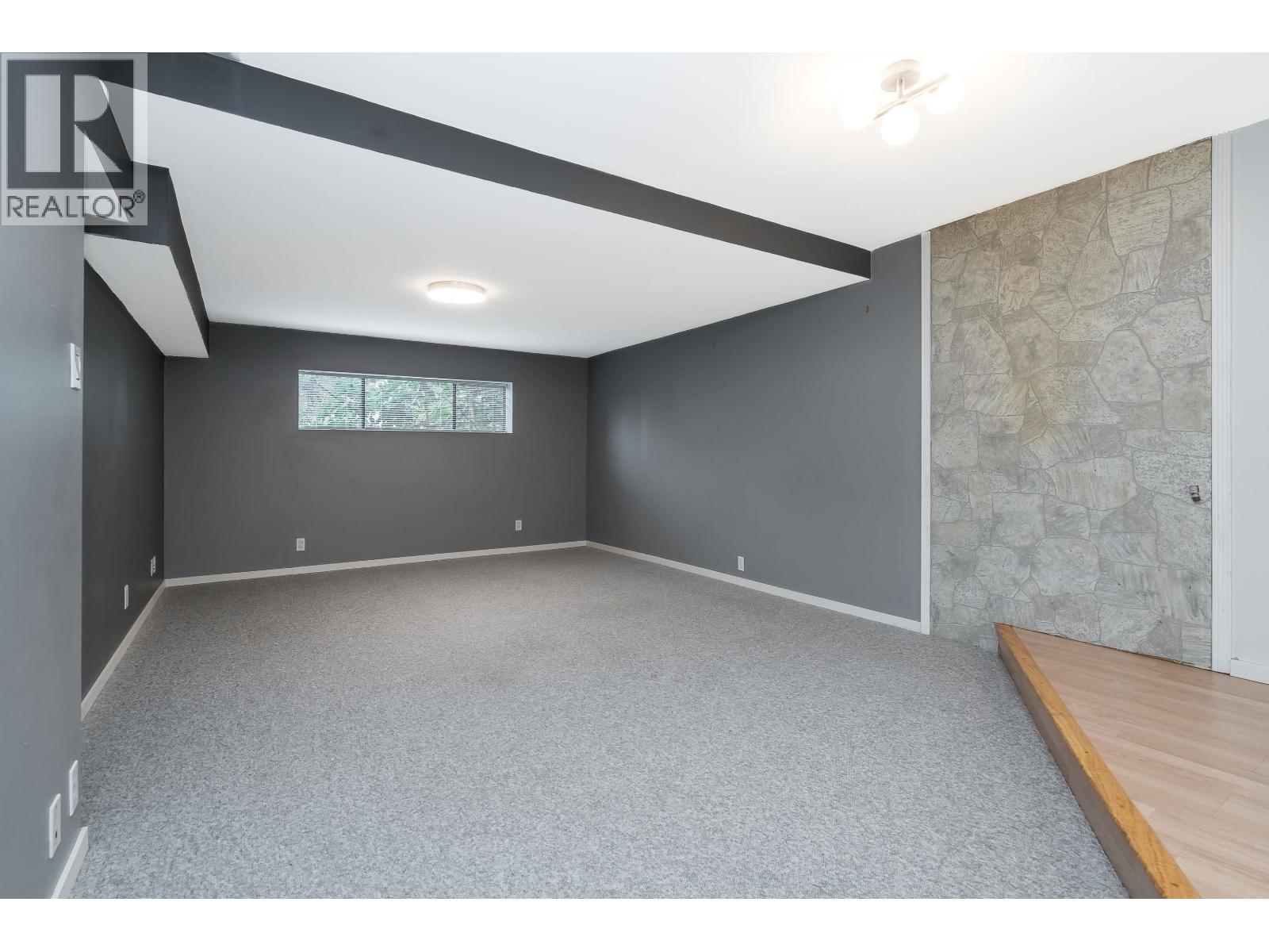 3924 Victoria Place, Port Coquitlam, British Columbia  V3B 5M1 - Photo 23 - R3063343