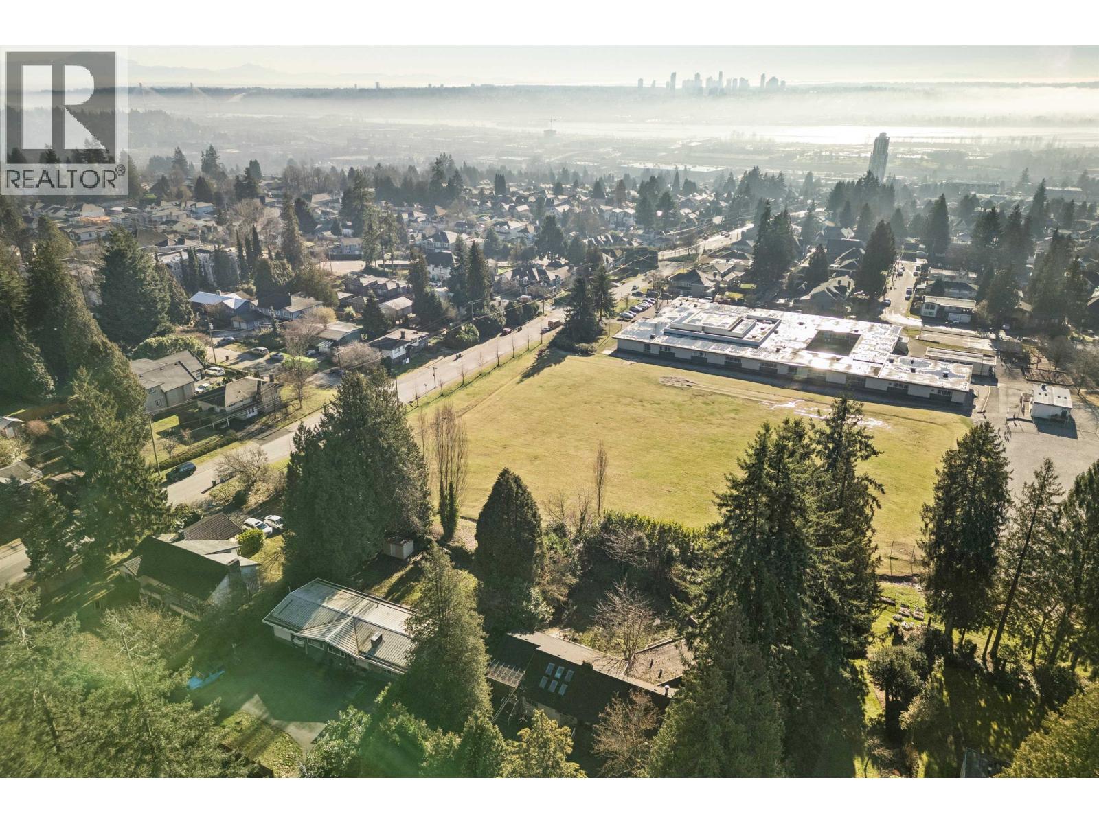 840 Austin Avenue, Coquitlam, British Columbia  V3K 3N3 - Photo 20 - R3080654