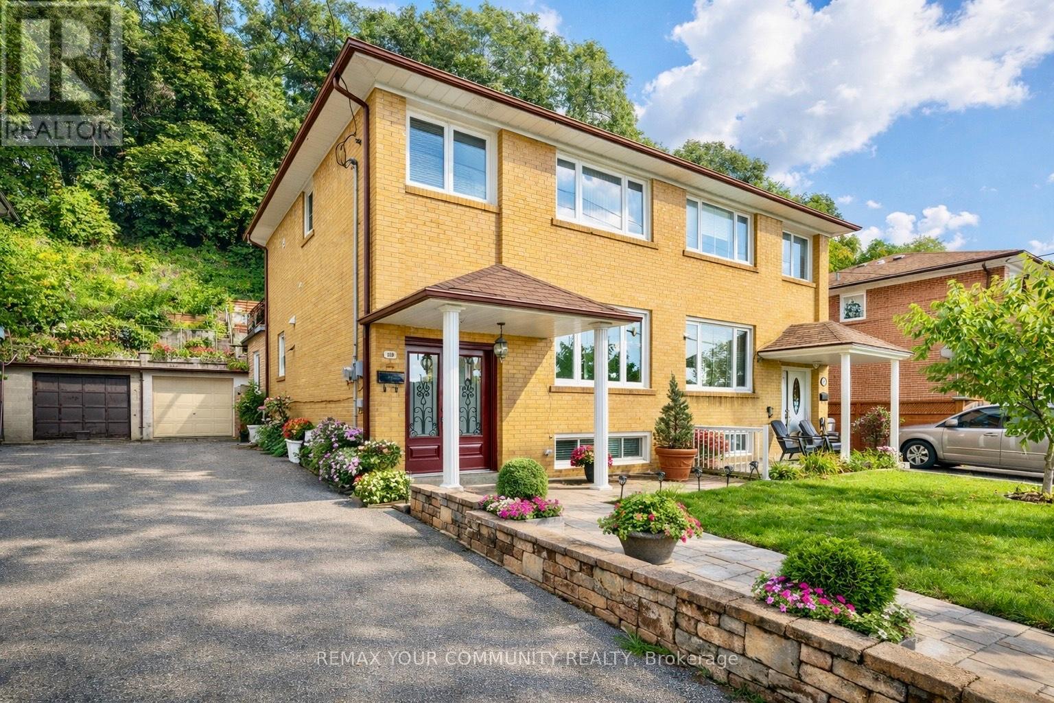 119 DALRYMPLE DRIVE, Toronto, Ontario