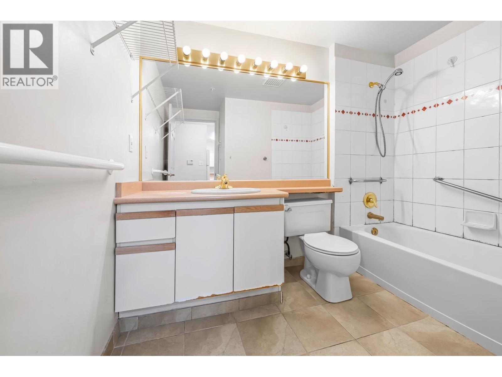 111 55 Blackberry Drive, New Westminster, British Columbia  V3L 5S7 - Photo 14 - R3081570