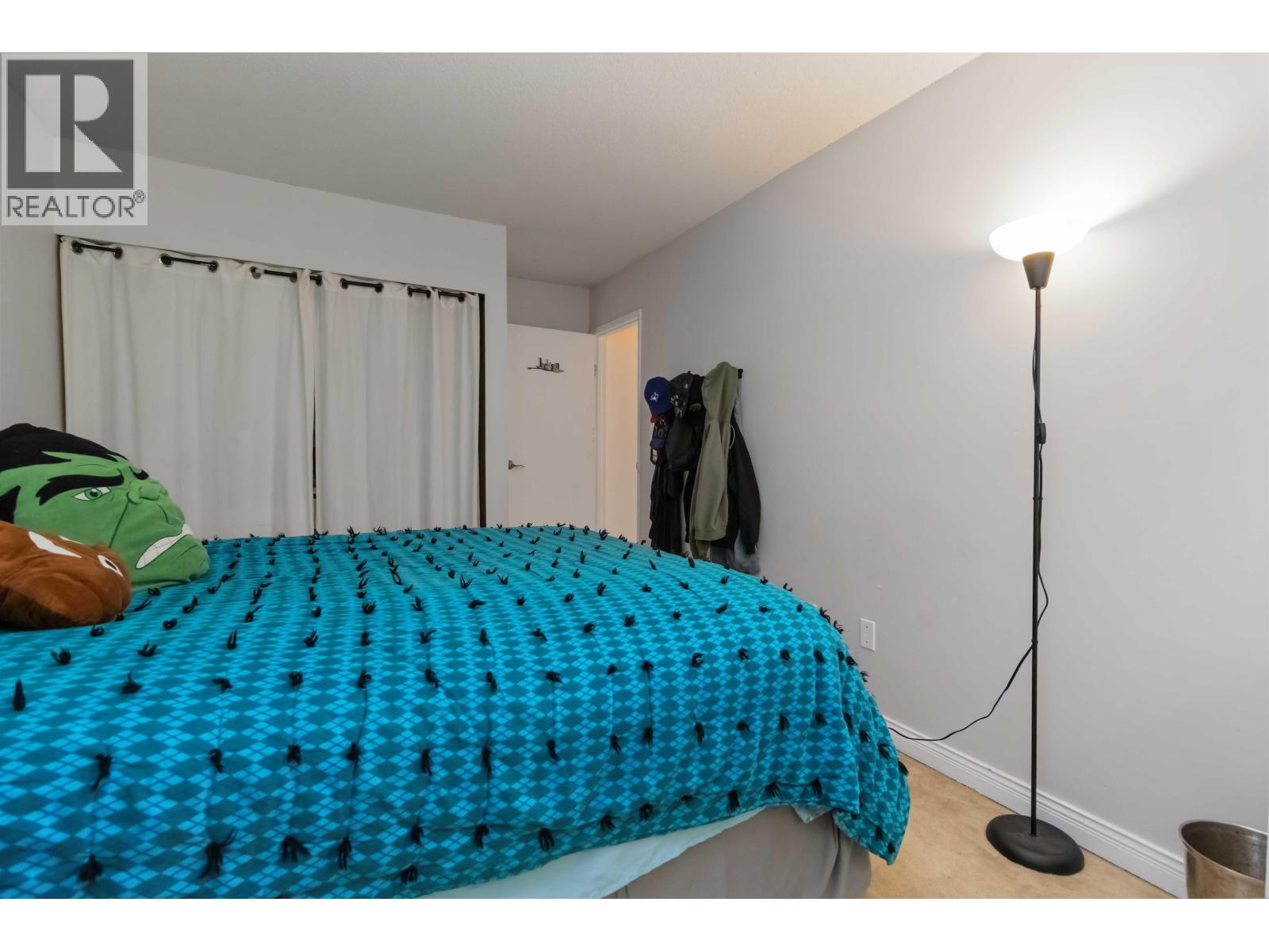 8187 Forest Grove Drive, Burnaby, British Columbia  V5A 4H5 - Photo 17 - R3081665