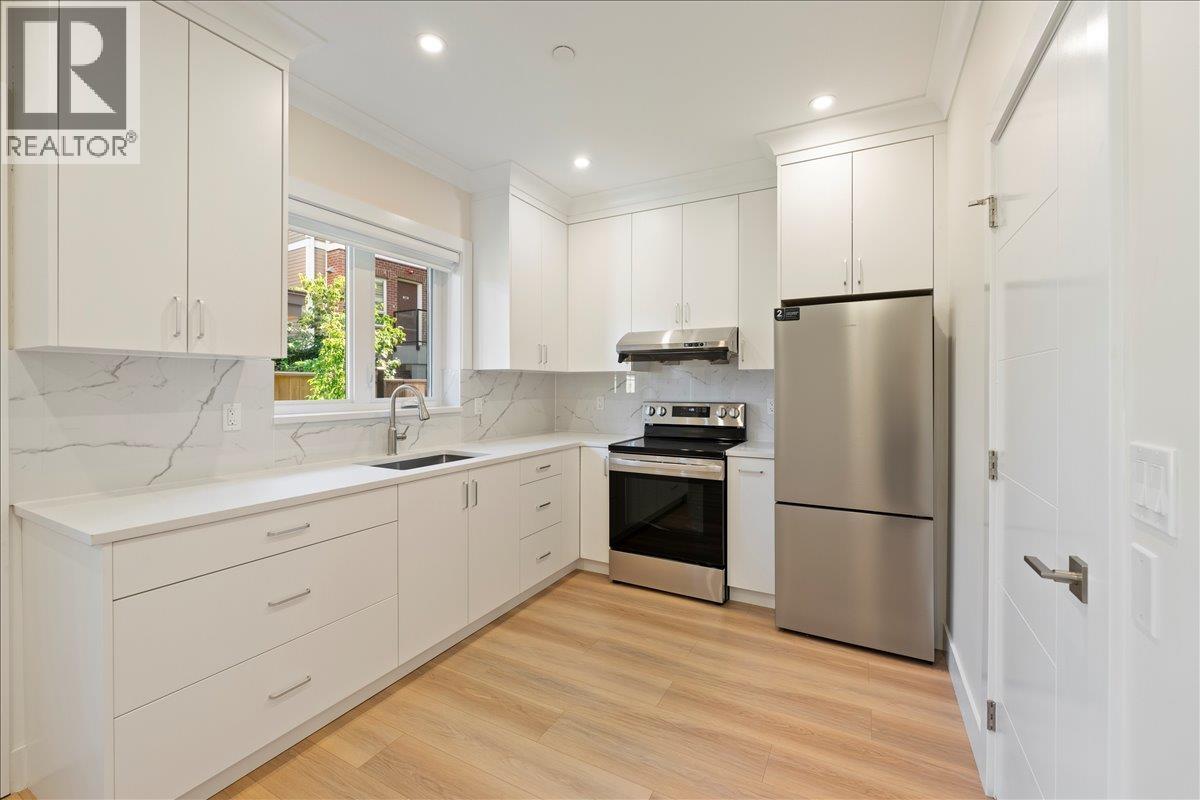 4854 Slocan Street, Vancouver, British Columbia  V5R 2A3 - Photo 30 - R3081710