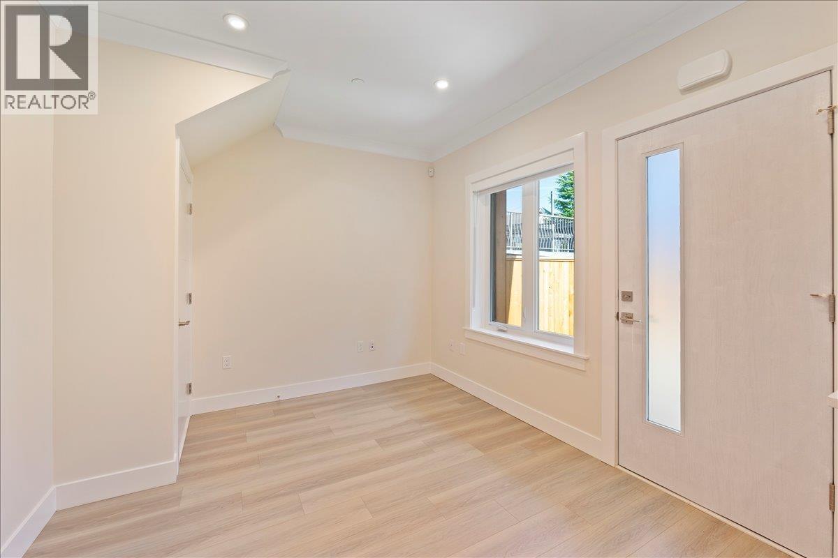 4854 Slocan Street, Vancouver, British Columbia  V5R 2A3 - Photo 31 - R3081710