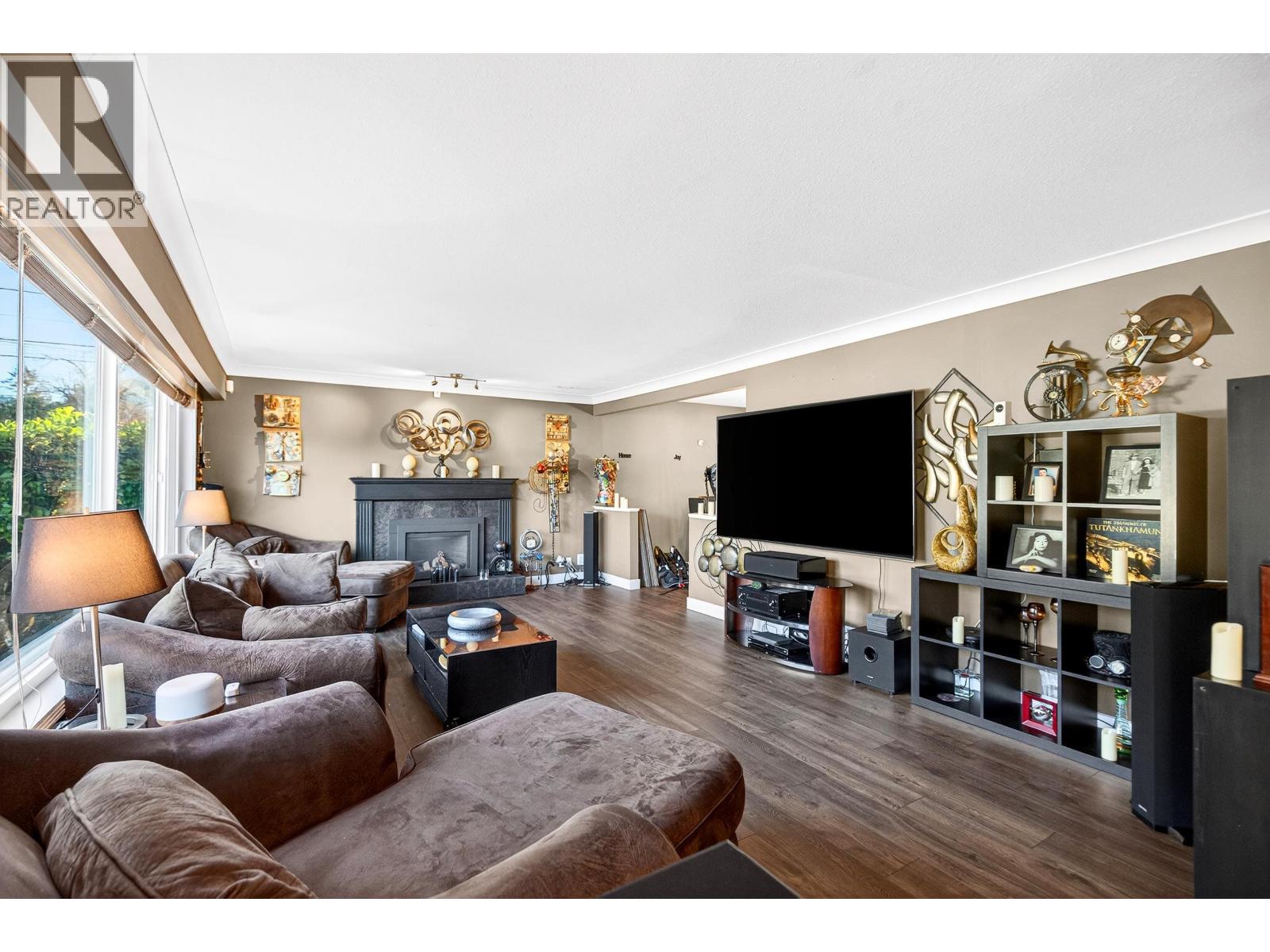 928 Stanton Avenue, Coquitlam, British Columbia  V3J 4V2 - Photo 7 - R3081670