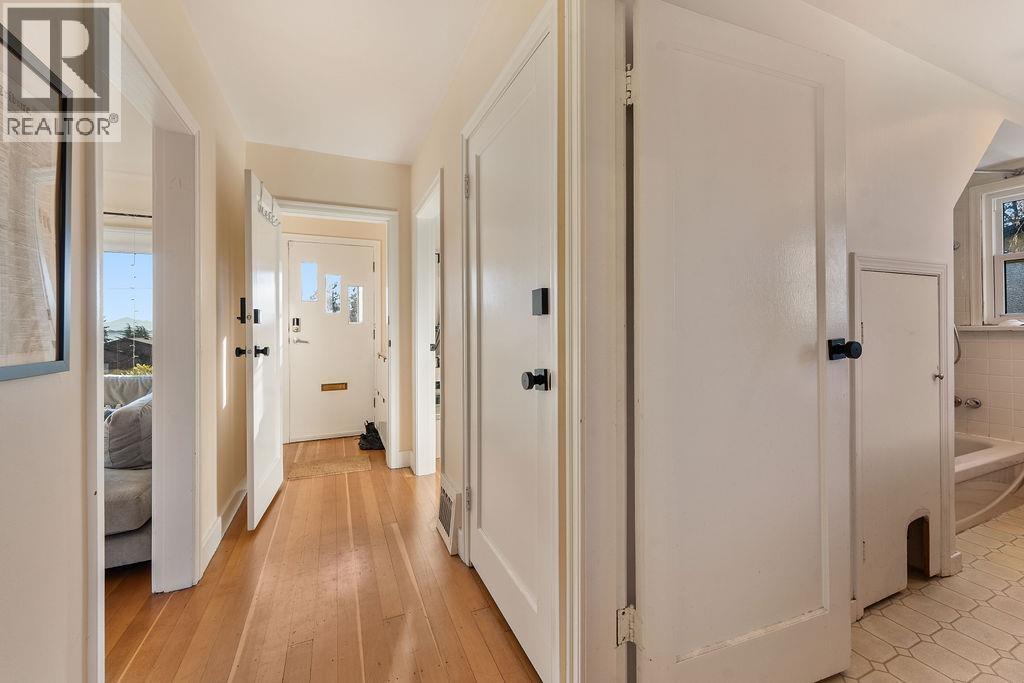 231 E Eighth Avenue, New Westminster, British Columbia  V3L 4K3 - Photo 15 - R3081680