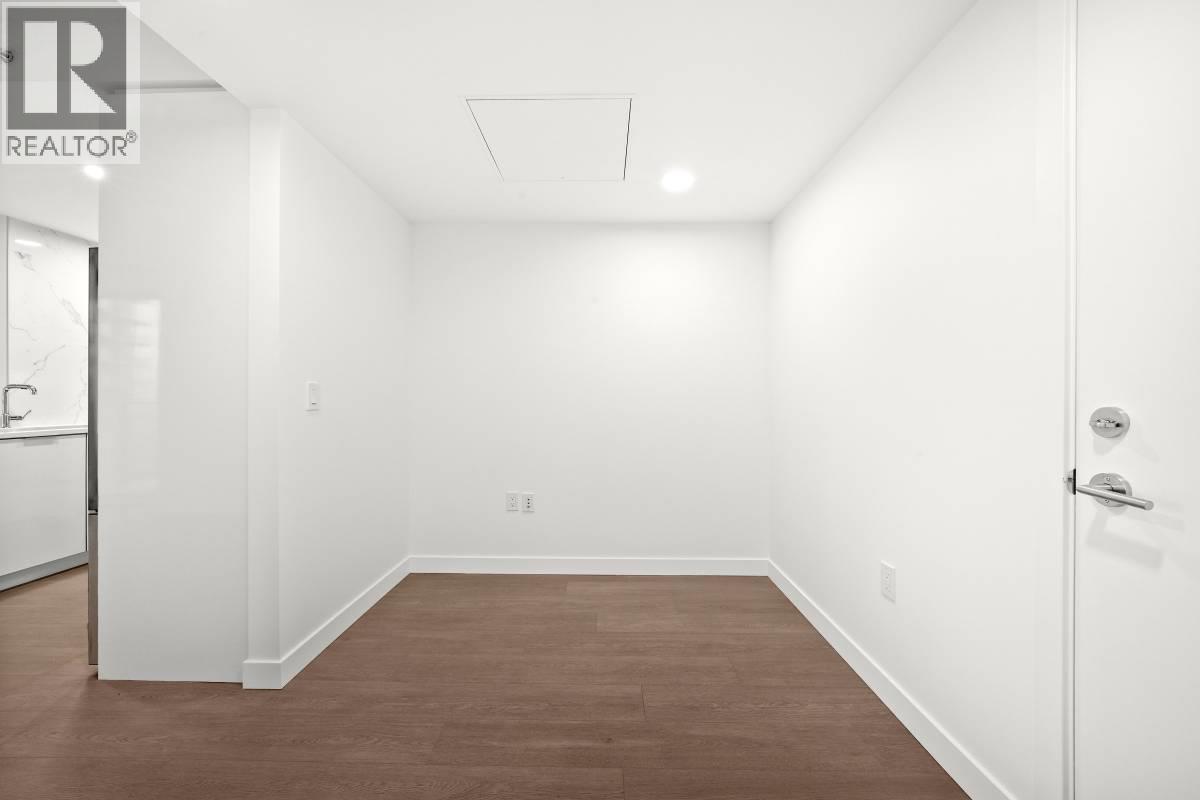 7769 Park Crescent, Burnaby, British Columbia  V3N 0J7 - Photo 15 - R3081679