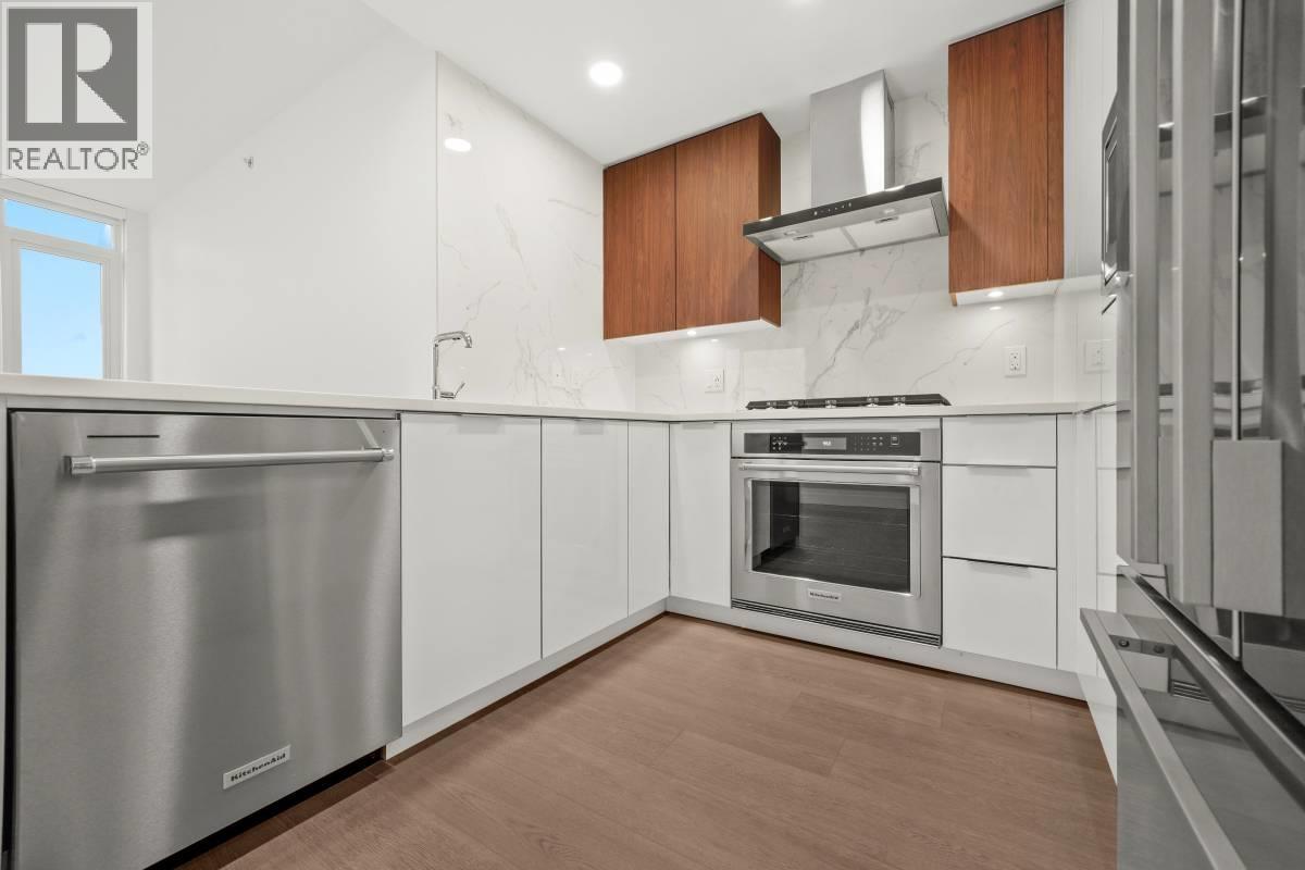 7769 Park Crescent, Burnaby, British Columbia  V3N 0J7 - Photo 3 - R3081679