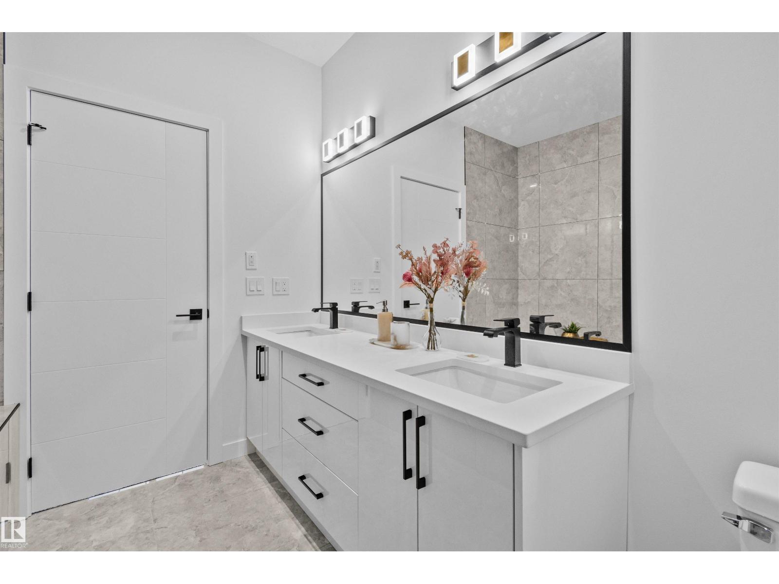 330 Roberts Wd, Leduc, Alberta  T9E 1P9 - Photo 21 - E4470606