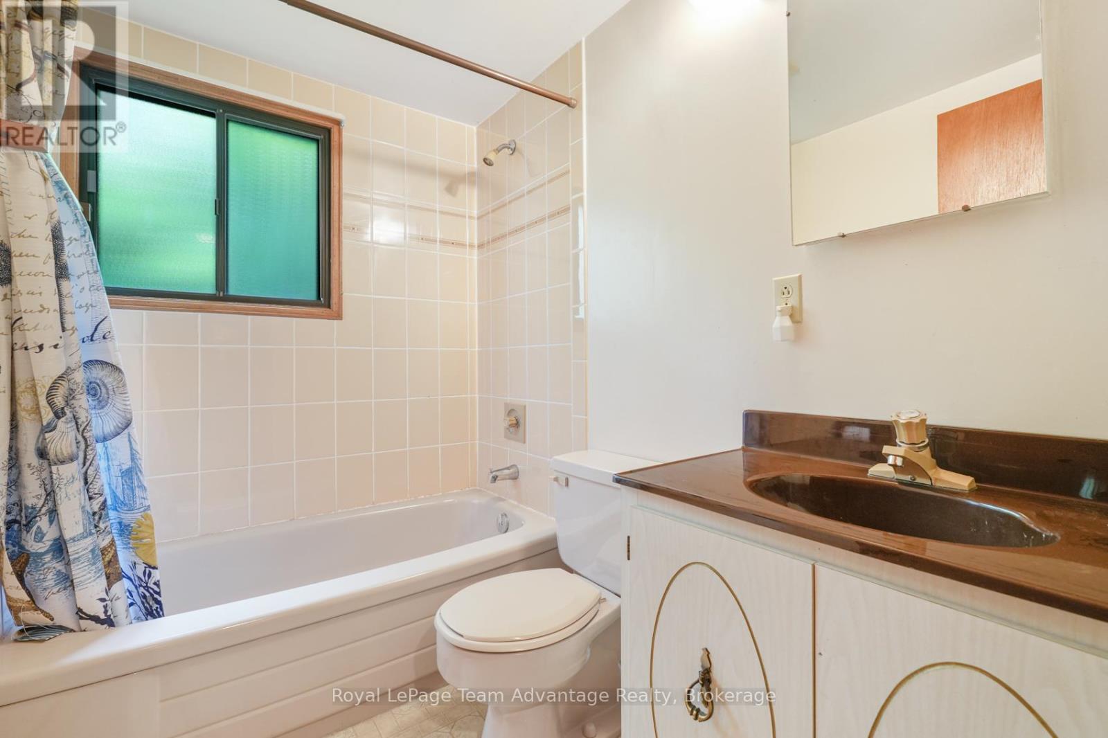 32 Christie Court, Seguin, Ontario  P2A 2W9 - Photo 23 - X12298312