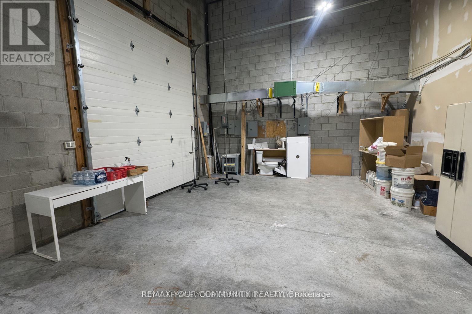 15 - 136 Winges Road N, Vaughan, Ontario  L4L 6C3 - Photo 8 - N12715628