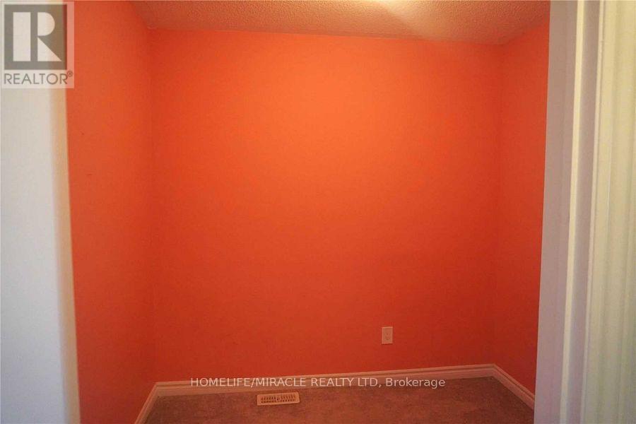 76 Wagner Crescent, Essa, Ontario  L0M 1B6 - Photo 14 - N12715634