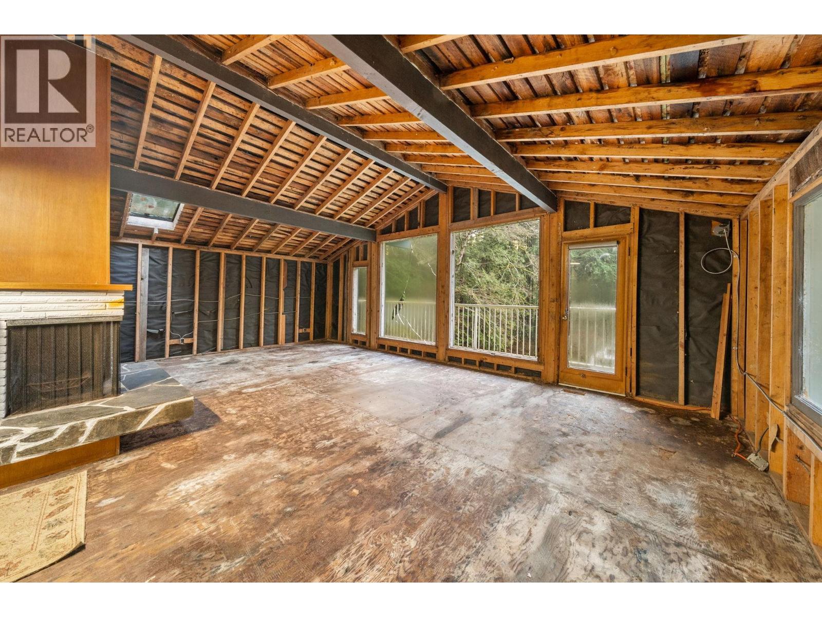 4520 Lynn Valley Road, North Vancouver, British Columbia  V7K 2T5 - Photo 5 - R3081201