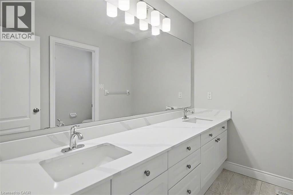 93 Tremaine Drive, Kitchener, Ontario  N2A 4M3 - Photo 36 - 40796982