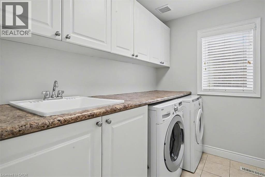 93 Tremaine Drive, Kitchener, Ontario  N2A 4M3 - Photo 37 - 40796982