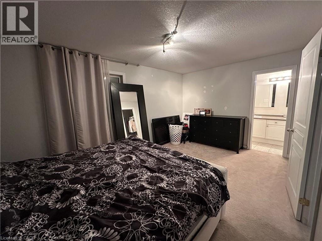 573 Murray Meadows Place, Milton, Ontario  L9T 8L8 - Photo 2 - 40799010