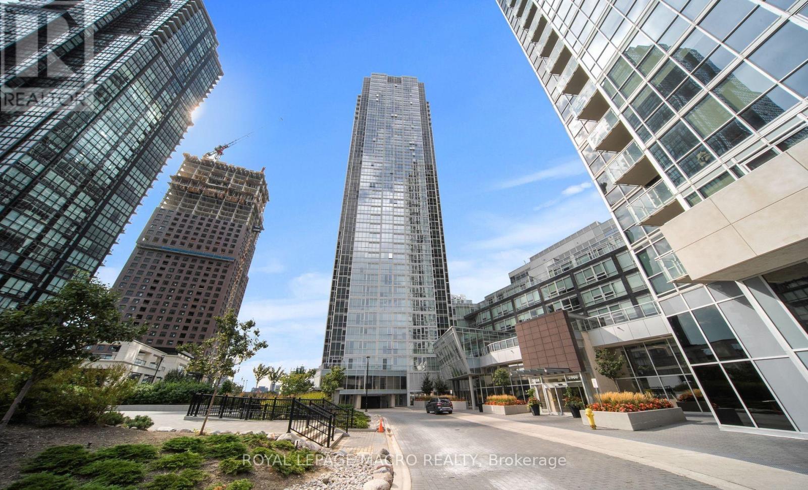 309 - 2916 Highway 7, Vaughan, Ontario  L4K 0K6 - Photo 2 - N12698200