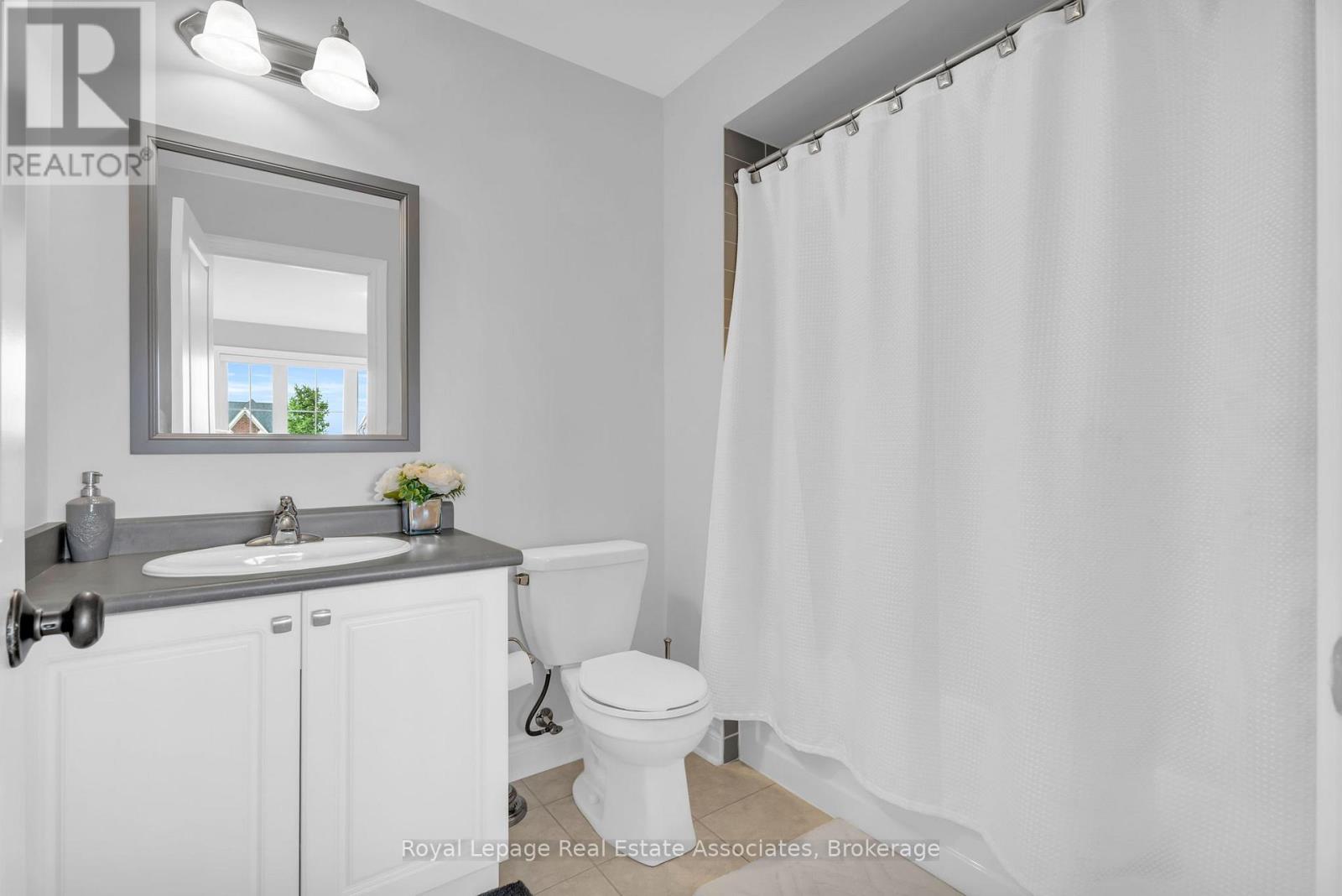 17 Mitchell Crescent, Mono, Ontario  L9W 6W6 - Photo 36 - X12501470