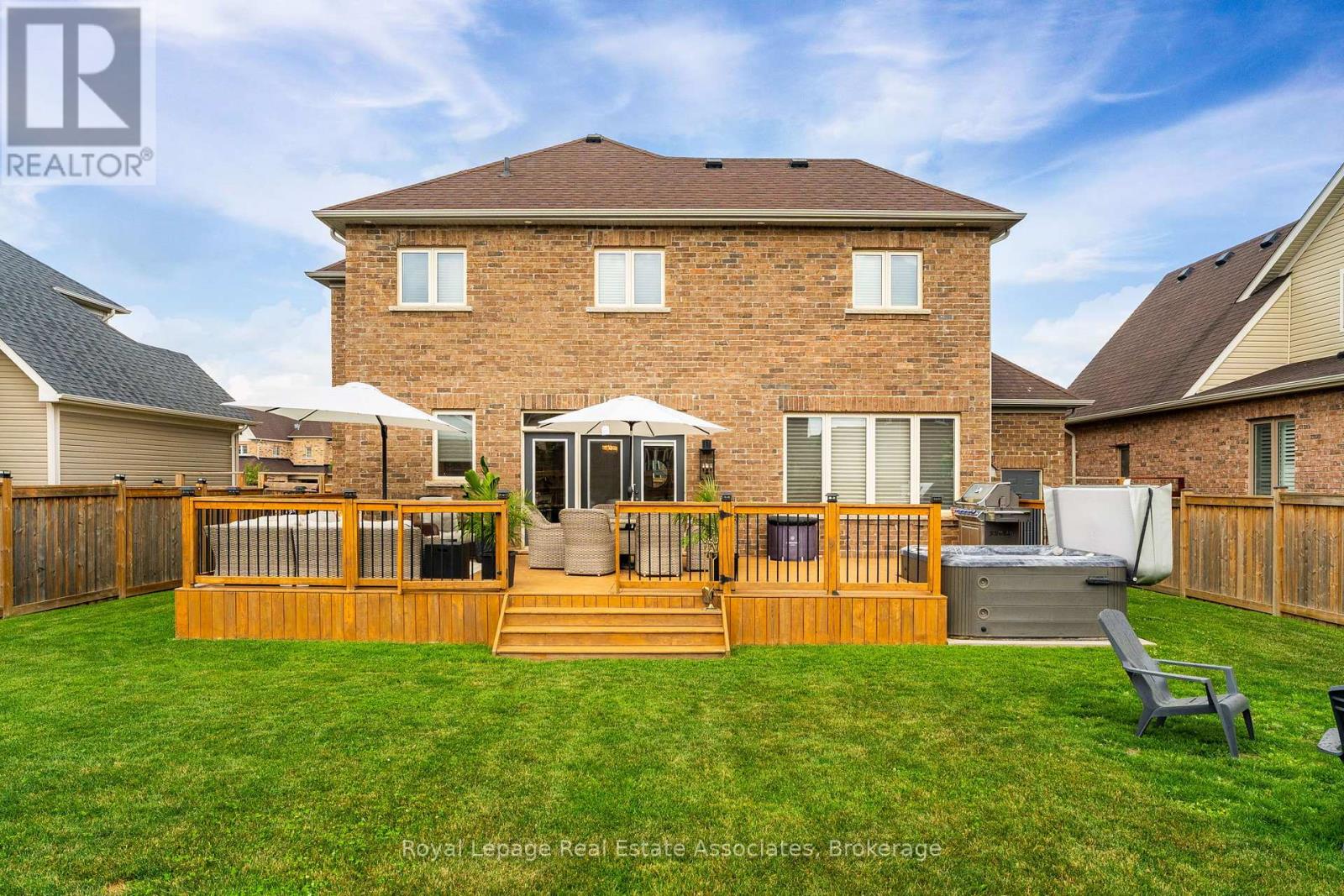 17 Mitchell Crescent, Mono, Ontario  L9W 6W6 - Photo 43 - X12501470