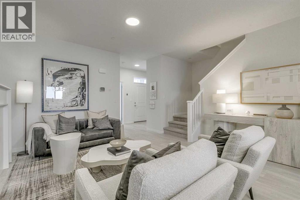 80 Lucas Common Nw, Calgary, Alberta  T3P 2B4 - Photo 10 - A2272511