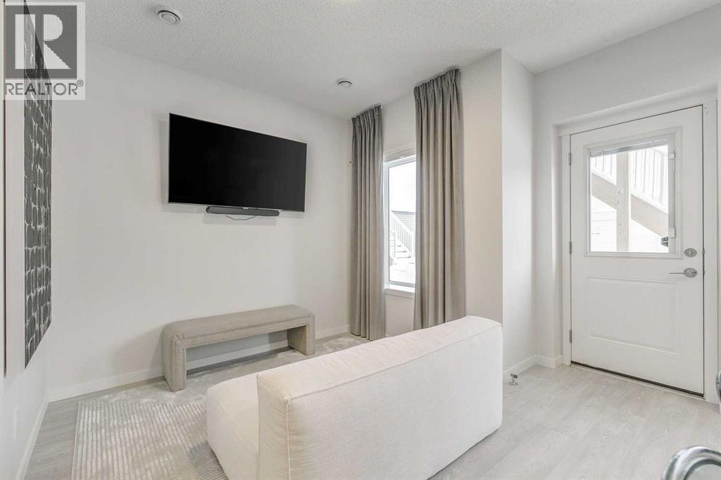 80 Lucas Common Nw, Calgary, Alberta  T3P 2B4 - Photo 42 - A2272511