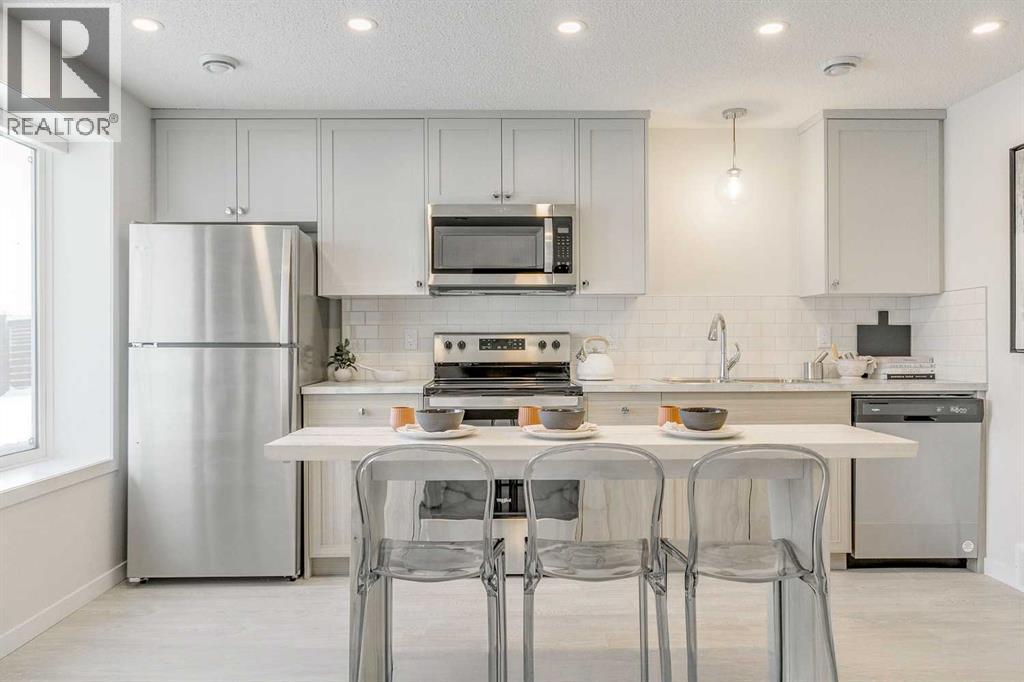 80 Lucas Common Nw, Calgary, Alberta  T3P 2B4 - Photo 39 - A2272511